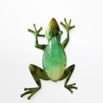 Climbing Green Tree Frog Metal Wall Art_1
