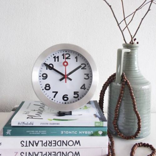 White NeXtime Silent Table and Wall Clock