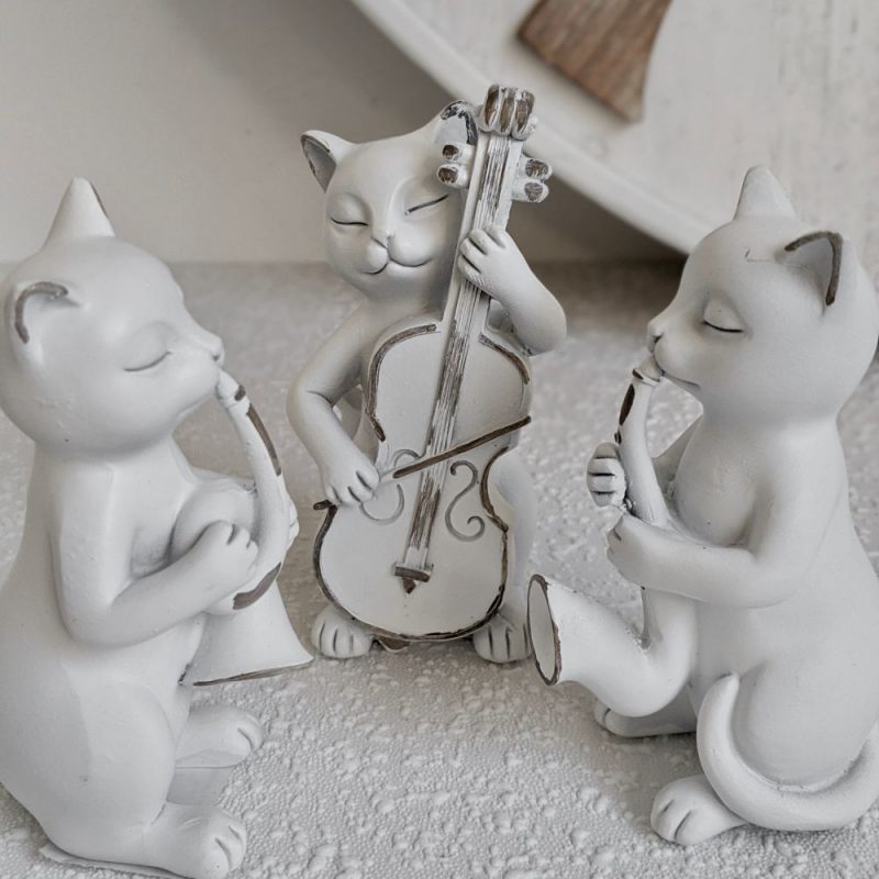 White Musical Cat Sttaue