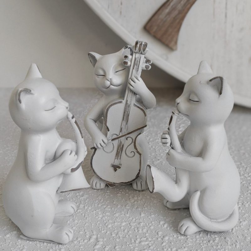 White Musical Cat Sttaue