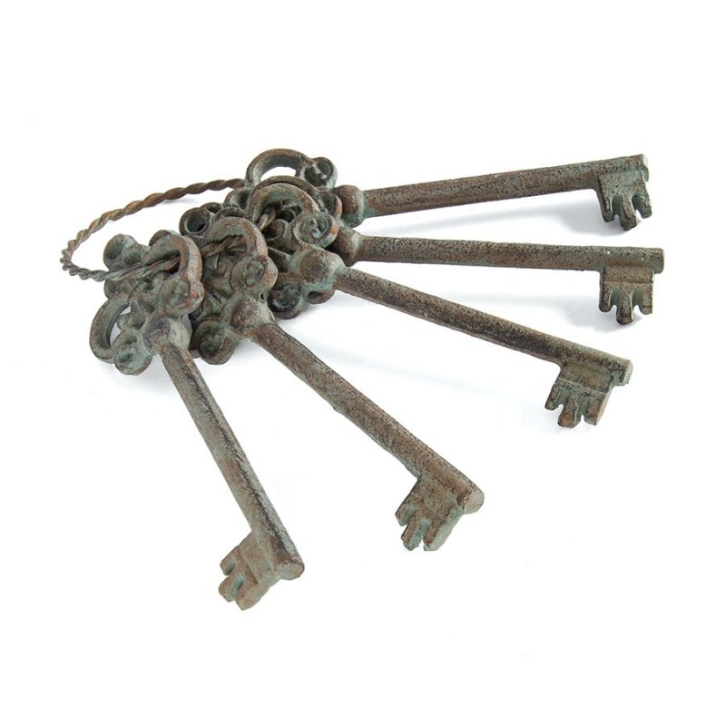 Rustic Antique Green Metal Decorative Keys Set