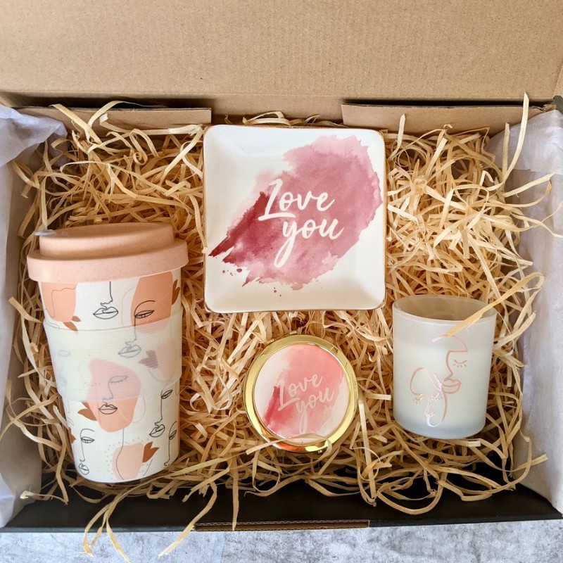 Love You Gift Box