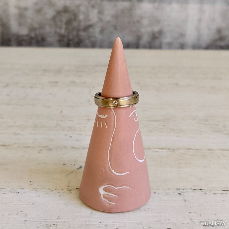 Pink Face Ceramic Ring Holder