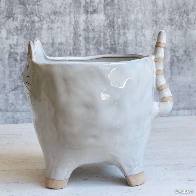 Natural White Cat with Tail Planter Pot