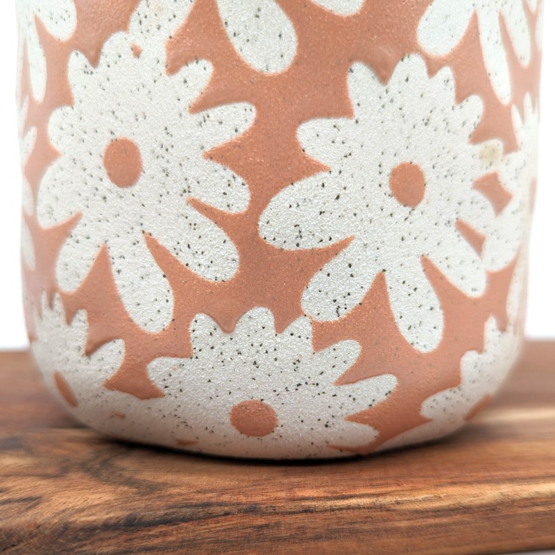 Ivory Daisy Flowers Ceramic Planter Pot