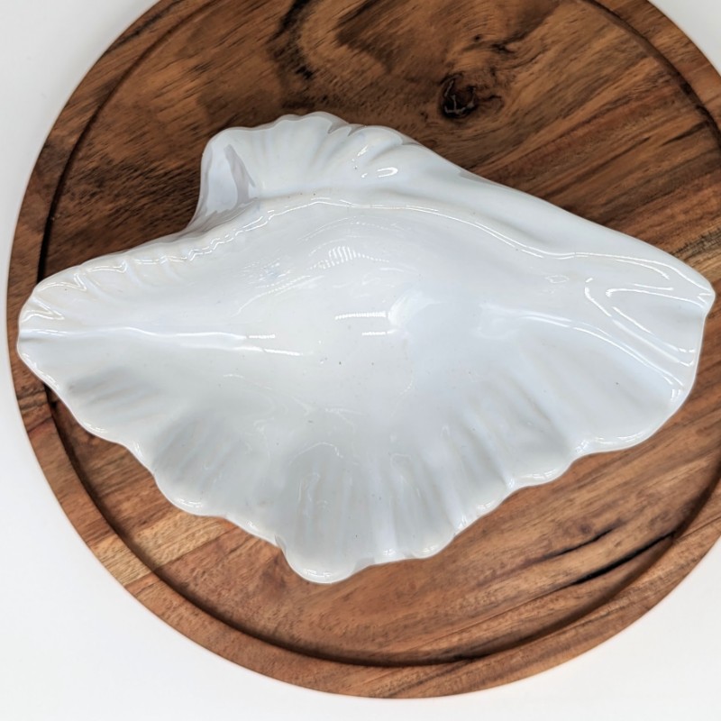 Coastal White Clam Shell Fruit Decor Bowl