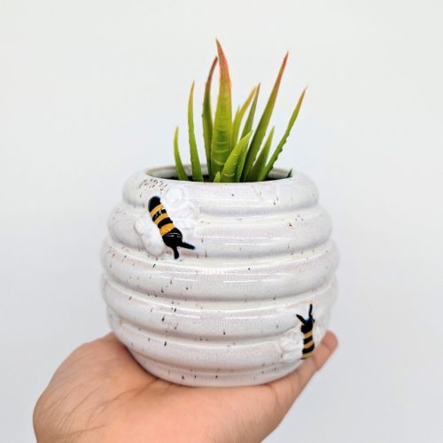Buzzing Bee Planter Pot