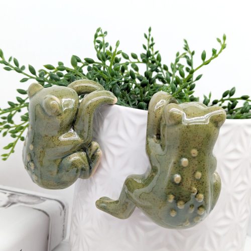 Green Frog Pot Sitter Hanger - Set of 2