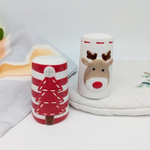 Red Christmas Tree Elk Salt Pepper Shaker Set