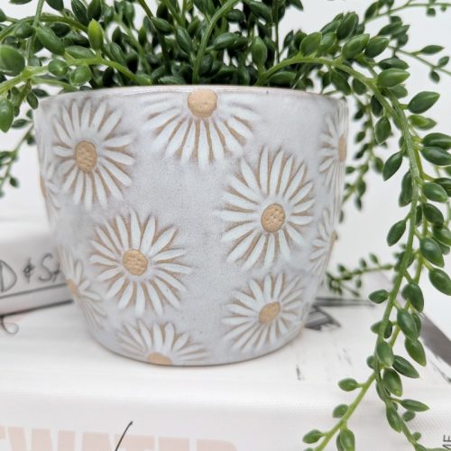 White Embossed Daisy Flowers Planter Pot