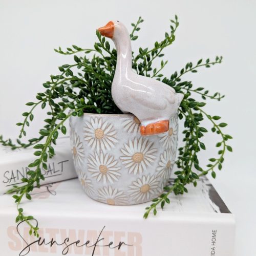 White Goose Pot Hanger Sitter