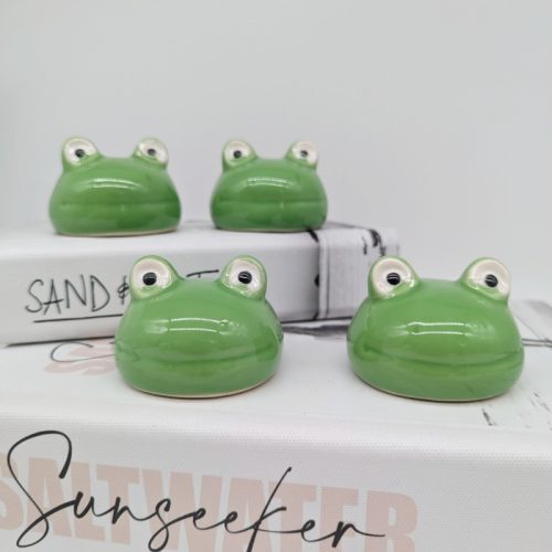 Floating Green Frog Figurines - Set of 4