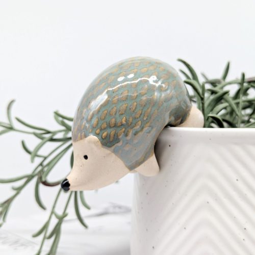 Grey Hedgehog Pot Hanger Sitter