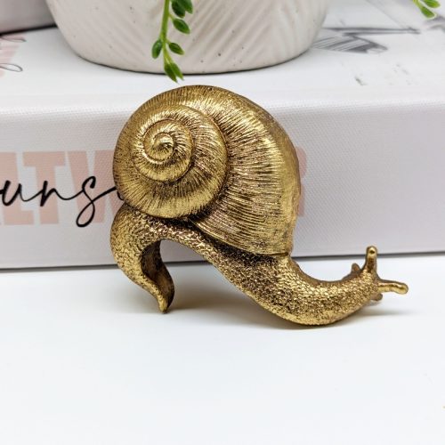 Golden Snail Pot Hanger Sitter