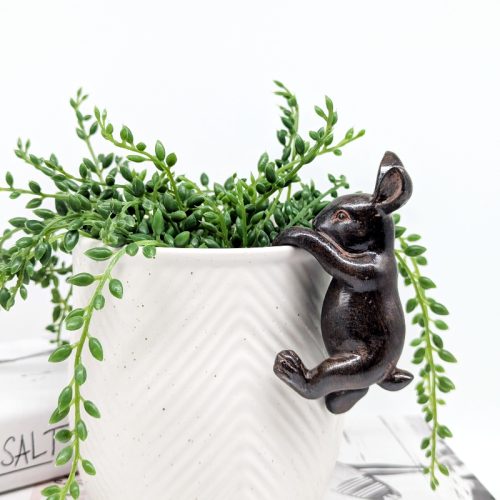 Bunny Rabbit Pot Hanger Sitter
