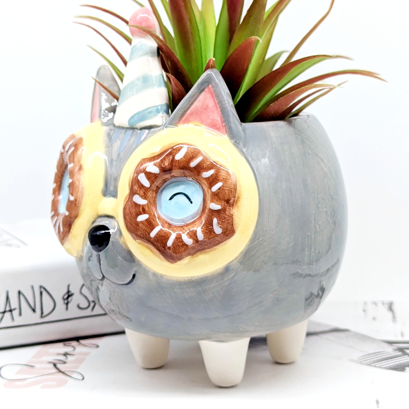 Donut Eyes Grey Cat Planter Pot_b Donut Eyes Grey Cat Planter Pot