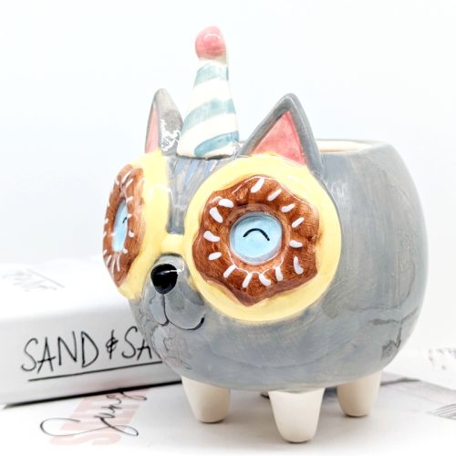 Donut Eyes Grey Cat Planter Pot