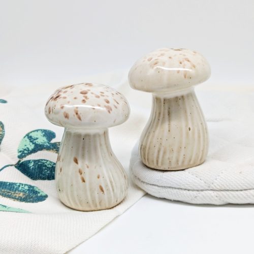 Earthy Mushroom Salt Pepper Shaker Set