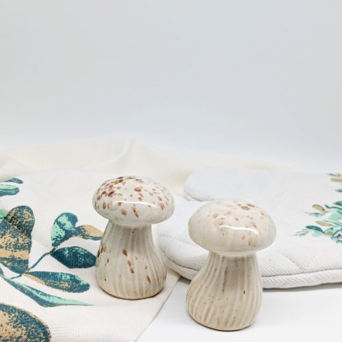 Earthy Mushroom Salt Pepper Shaker Set