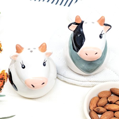 Pink Cow Salt Pepper Shaker Set