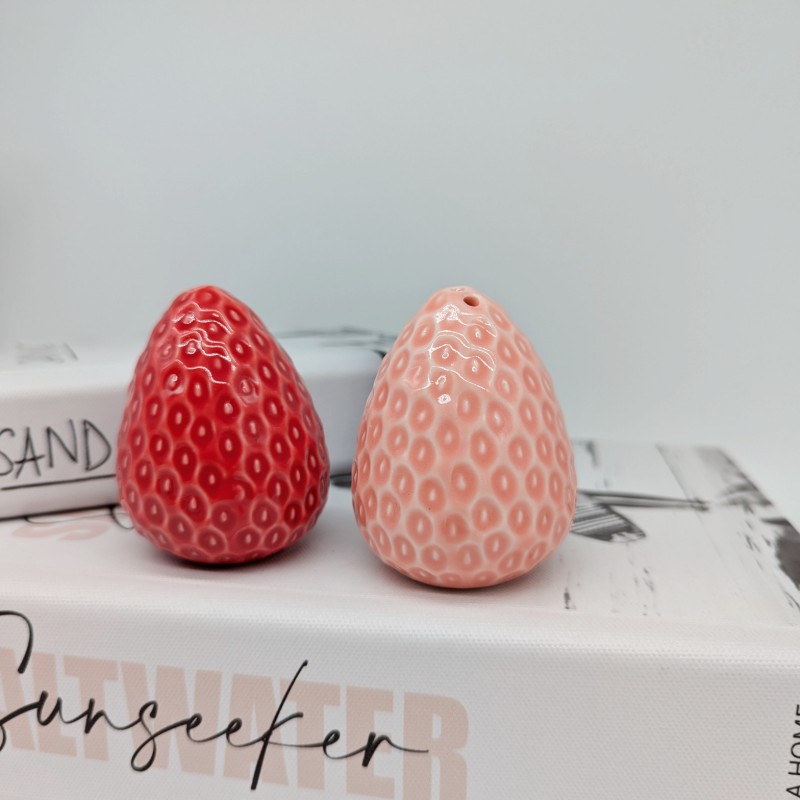 Pink Red Strawberry Salt Pepper Shaker Set