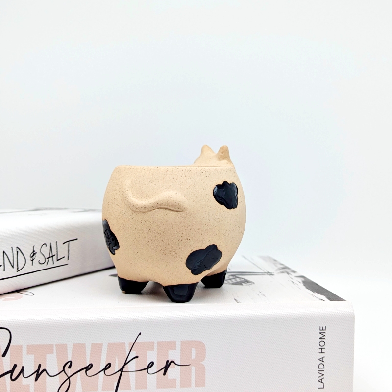 Sandy Cow Ceramic Planter Pot_d