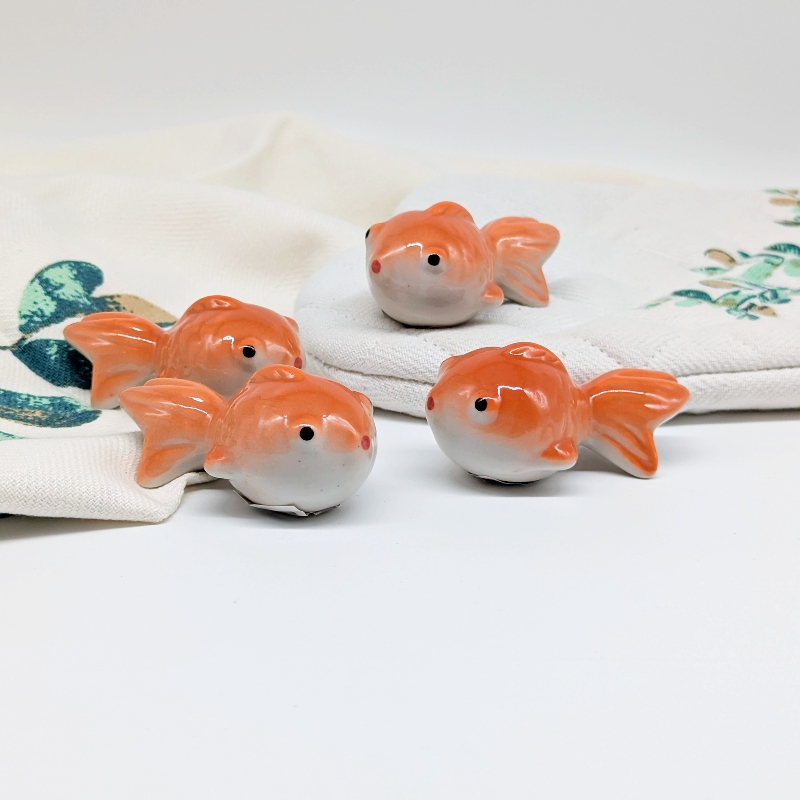 Set of 4 Ceramic Floating Fish Ornament_b Set of 4 Ceramic Floating Fish Ornament