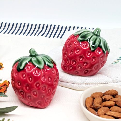 Strawberry Fruit Salt Pepper Shaker Set