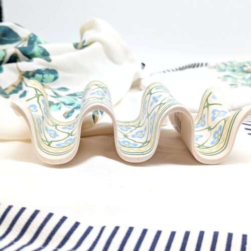 Green Blue Taco Snack Holder