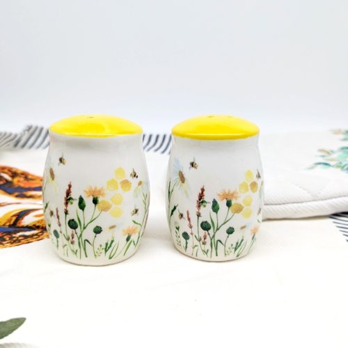 Bee Garden Salt Pepper Shaker Set