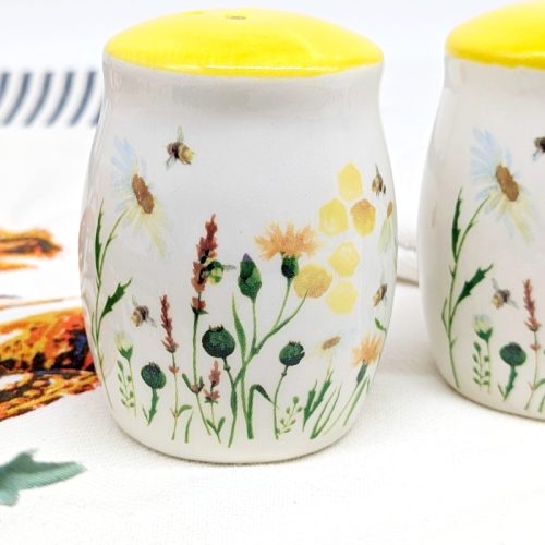 Bee Garden Salt Pepper Shaker Set