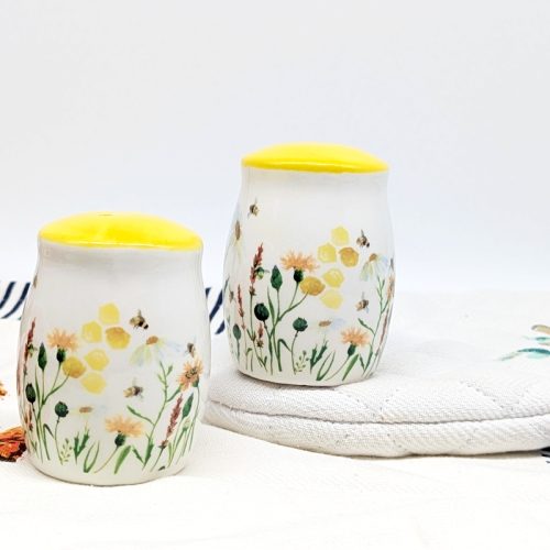 Bee Garden Salt Pepper Shaker Set