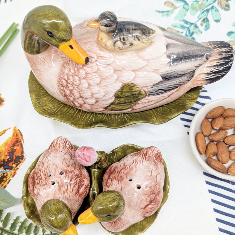 PXL_20251105_031521700 Baby Mommy Duck Ceramic Butter Dish