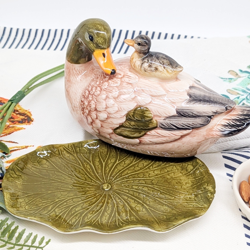 PXL_20251105_031609998 Baby Mommy Duck Ceramic Butter Dish