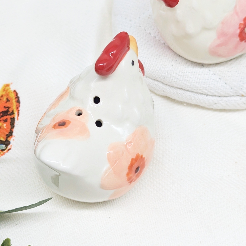 PXL_20251105_032222122 Floral Chicken Salt Pepper Shaker Set