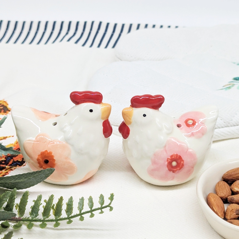 PXL_20251105_032257531 Floral Chicken Salt Pepper Shaker Set