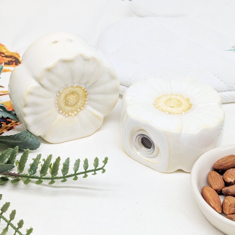 PXL_20251105_032528981 White Flower Salt Pepper Shaker Set