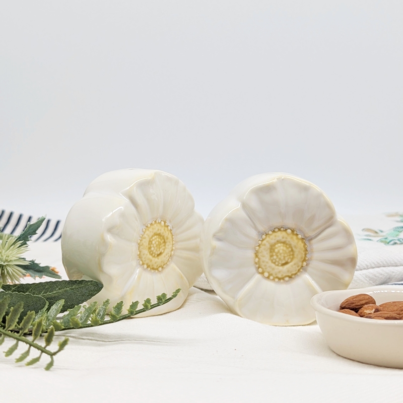 PXL_20251105_032619482 White Flower Salt Pepper Shaker Set