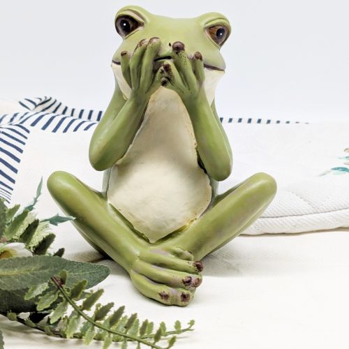 Sitting Green Frog Ornament Figurine