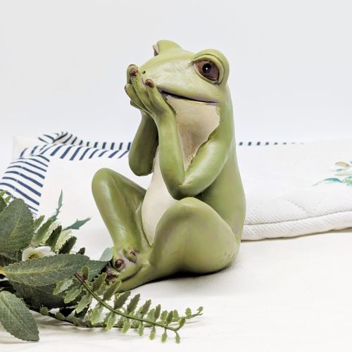 Sitting Green Frog Ornament Figurine