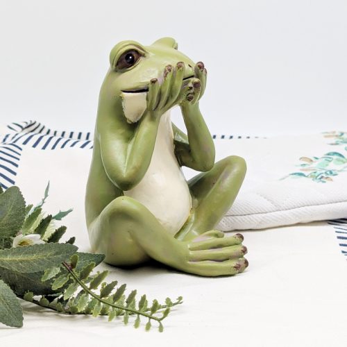 Sitting Green Frog Ornament Figurine