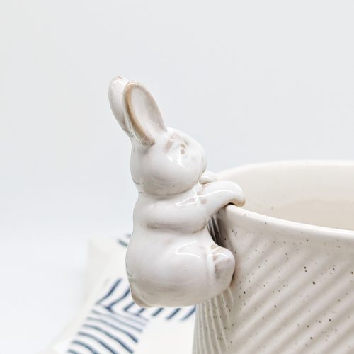 Milky White Rabbit Pot Hanger Sitter